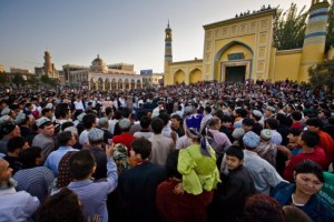 Uyghurs in front of Idkah Mosque